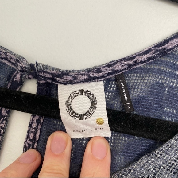 Anthropology Akemi & Kin Boho Bell Sleeve Peasant Blouse Sz Small - Picture 3 of 7